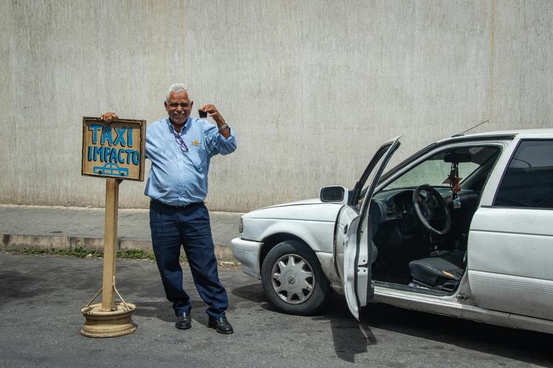 Image representing הזמנת מונית מראש לנתב"ג מרמת גן: המדריך המלא לנסיעה חלקה ונוחה